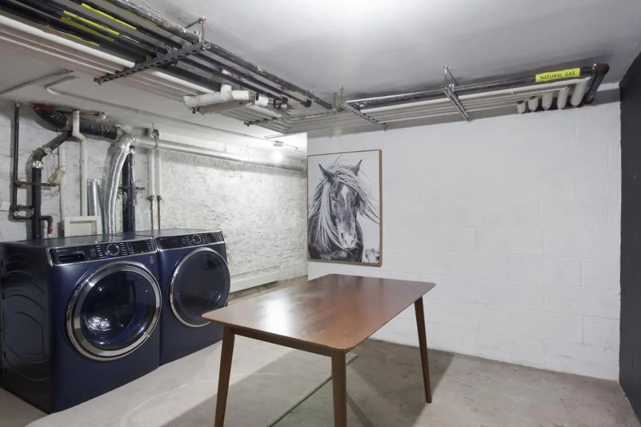 Holiday home Charming Central Park Townhome New York
