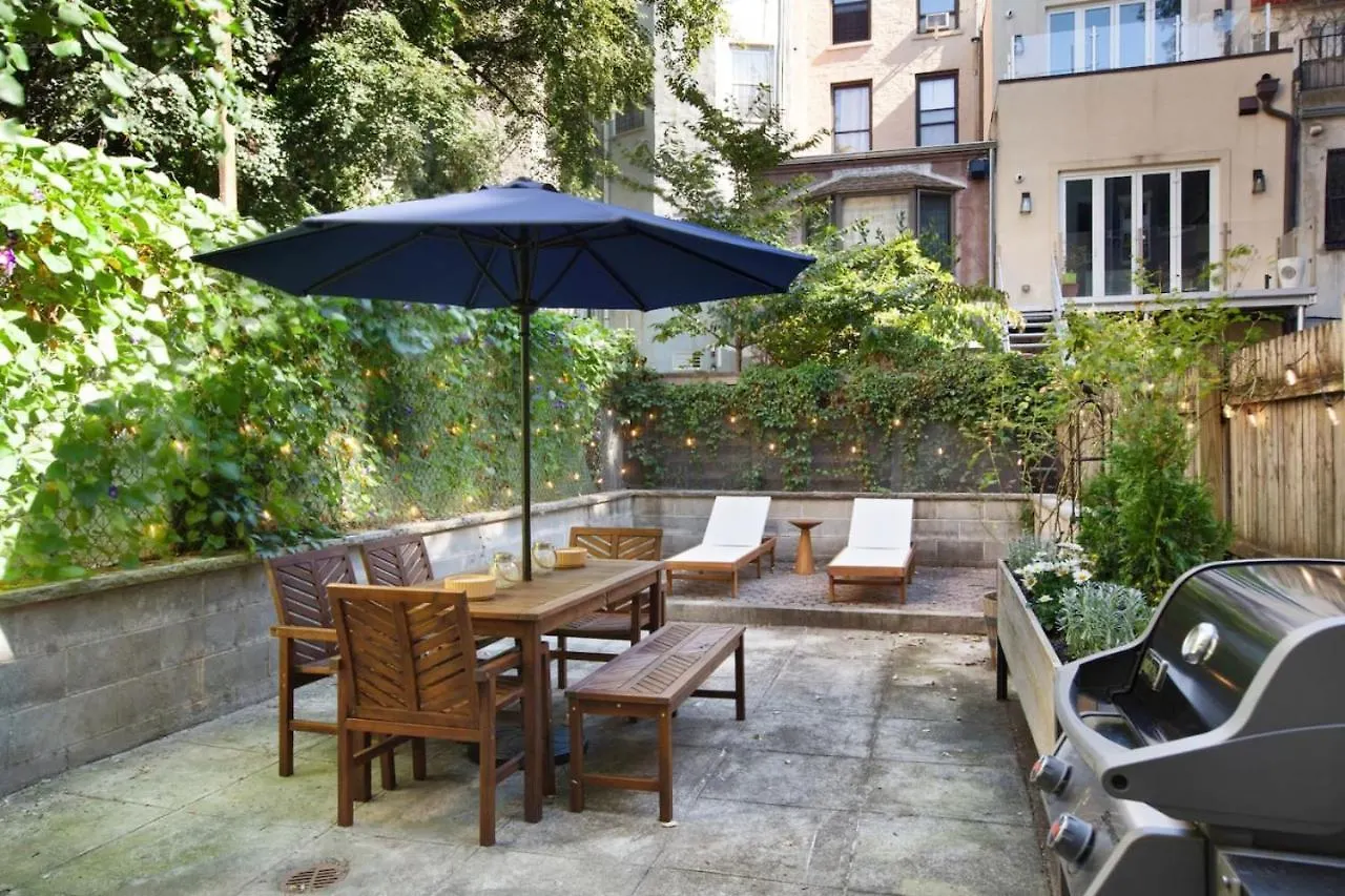 Charming Central Park Townhome نيو يورك 0*,